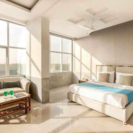 Hotel Aero Star Near Delhi Airport New Delhi Exterior photo