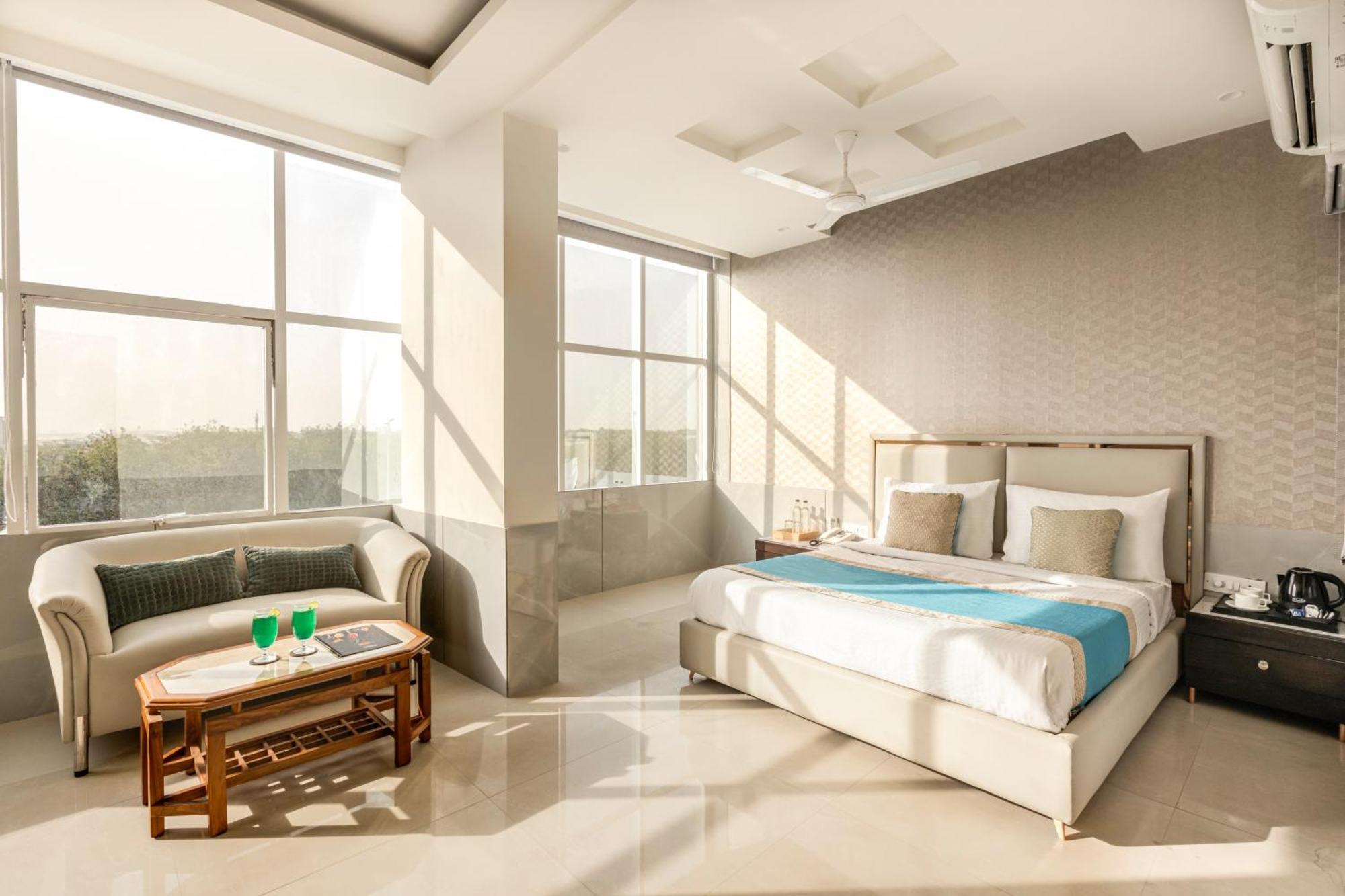 Hotel Aero Star Near Delhi Airport New Delhi Exterior photo