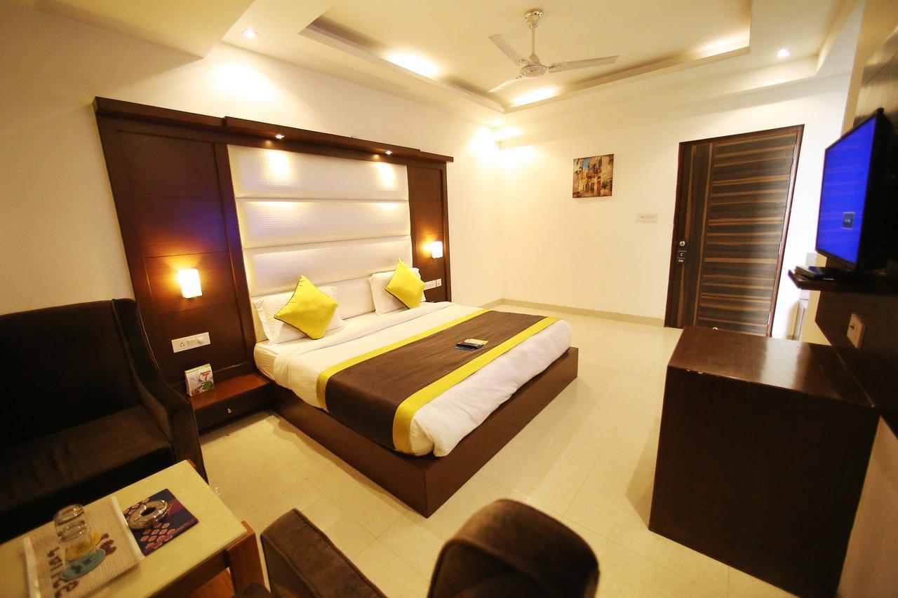 Hotel Aero Star Near Delhi Airport New Delhi Exterior photo