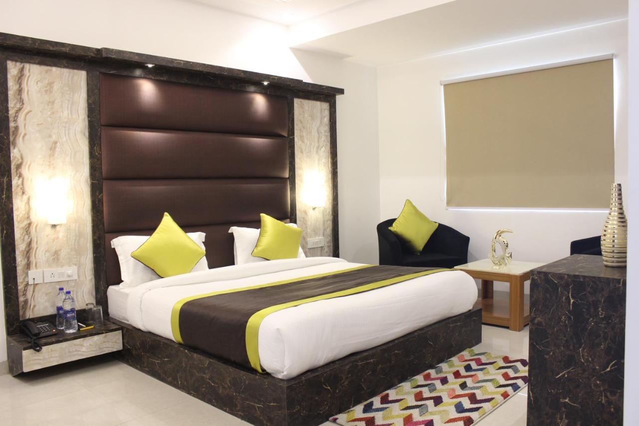 Hotel Aero Star Near Delhi Airport New Delhi Exterior photo