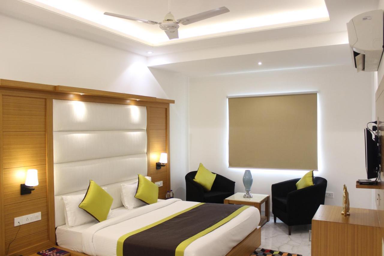 Hotel Aero Star Near Delhi Airport New Delhi Exterior photo