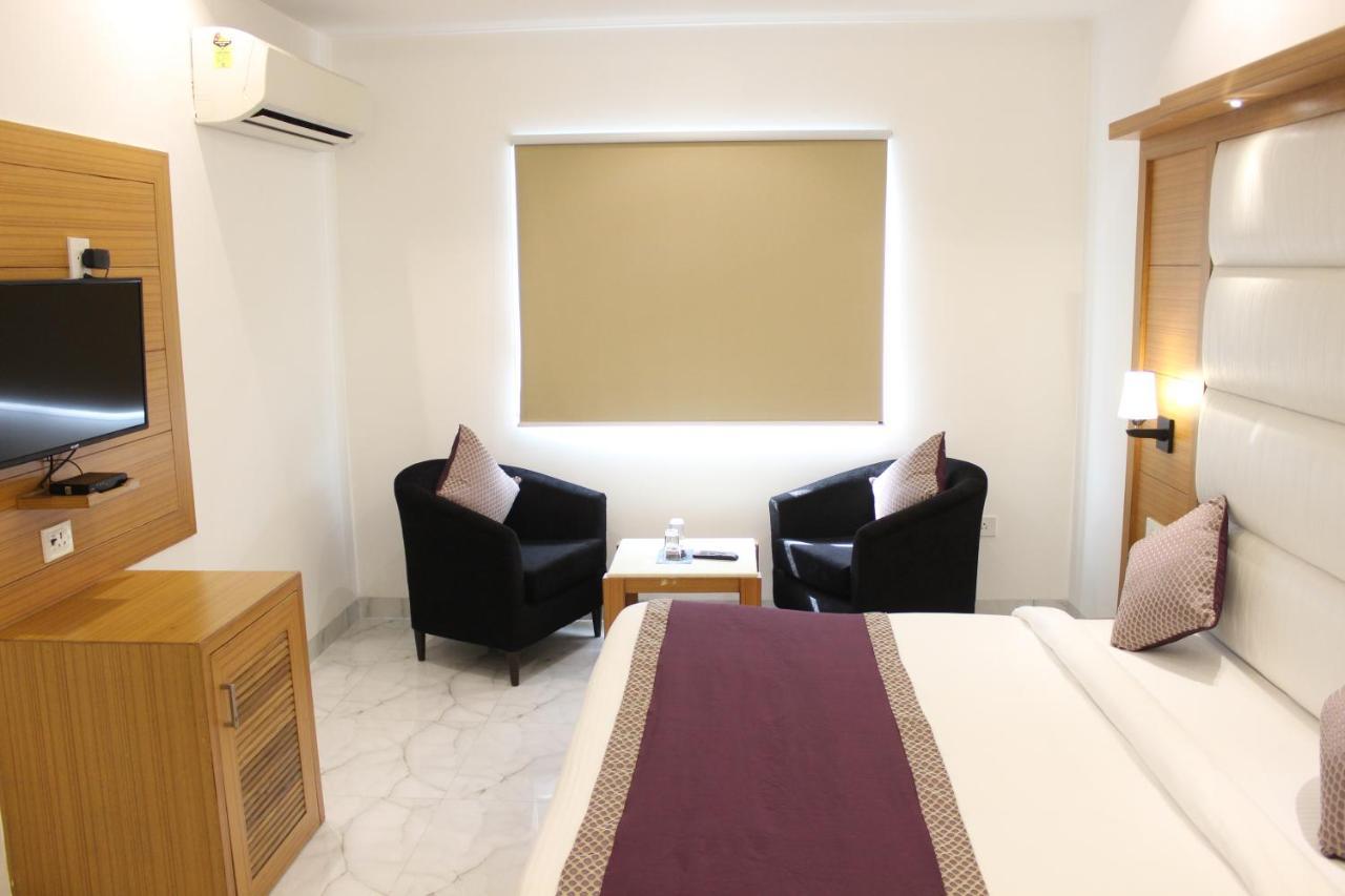 Hotel Aero Star Near Delhi Airport New Delhi Exterior photo